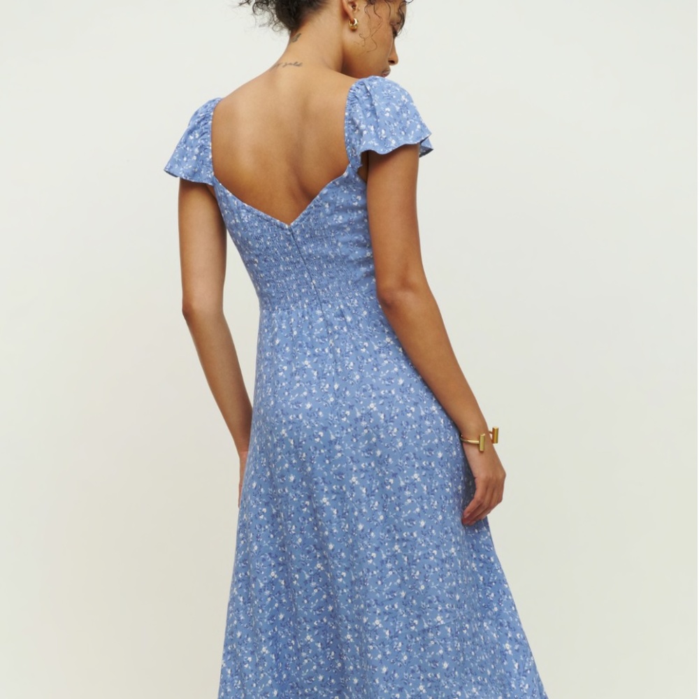 Reformation Baxley Dress in Eve Size 6